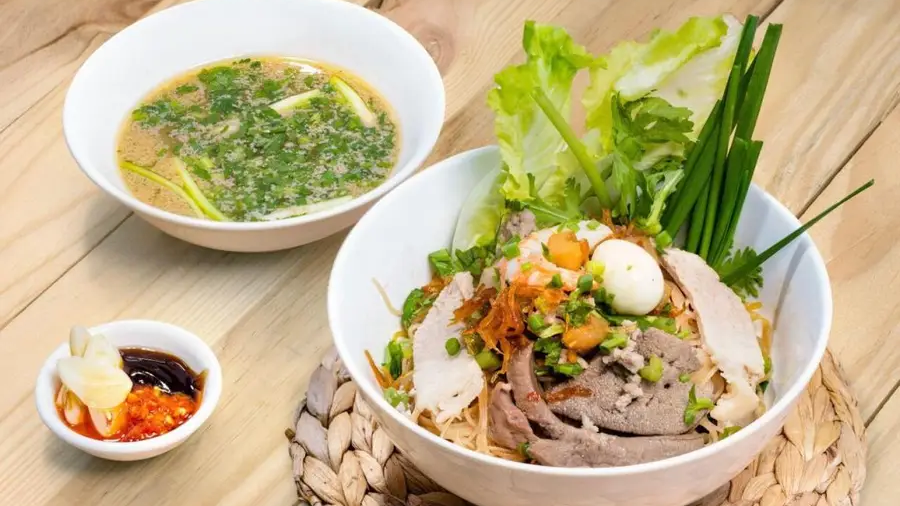 Must Try Street Food in HCMC