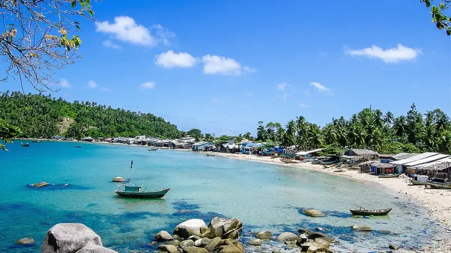 Hon Son - Top attractions in KIen Giang