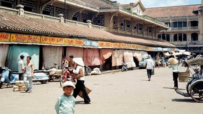 Binh Tay Market: The Historical and Cultural Heart of Saigon’s Chinatown