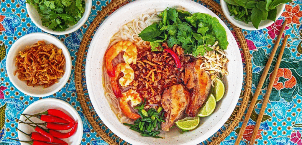 Hủ tiếu Nam Vang (Phnom Penh noodles)